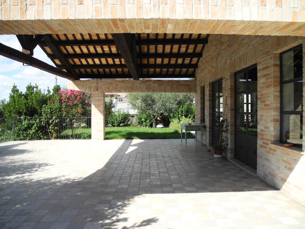 מלון Montottone Agriturismo Eschito מראה חיצוני תמונה